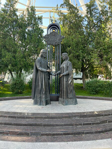 Пётр и Феврония Муромские (Rostov-on-Don, park imeni Oktyabrskoy Revolyutsii), monument, memorial
