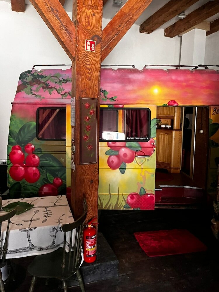 Фото Urban Van Glamping Riga