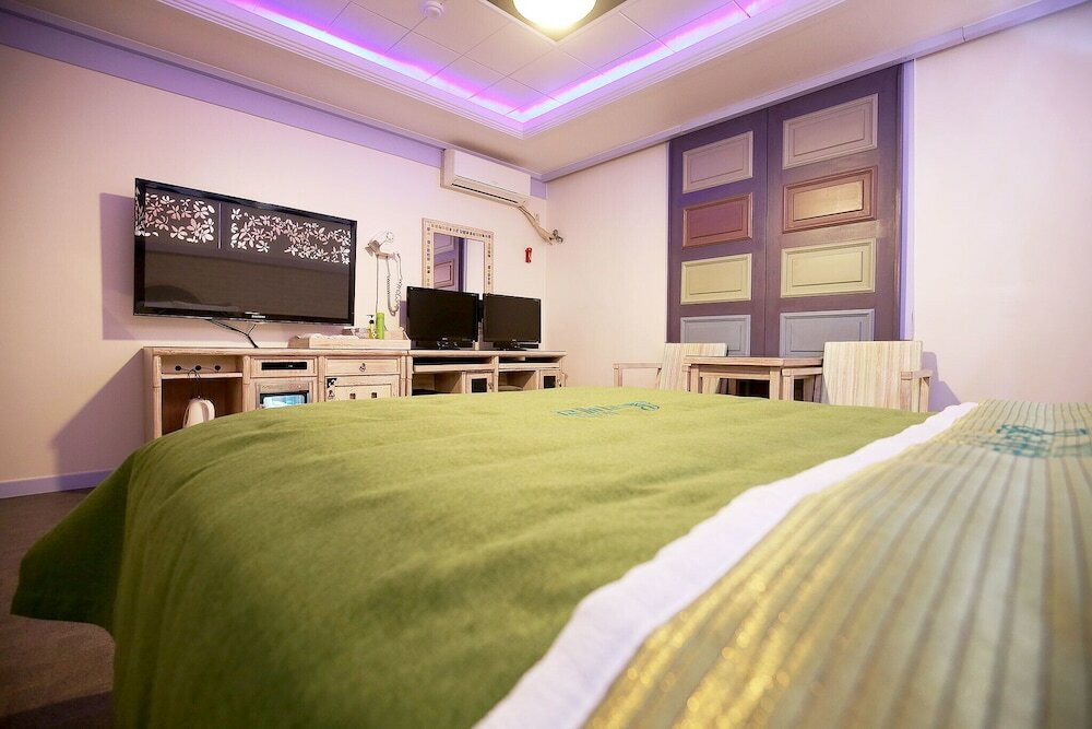 Фото Daejeon Yucheon Rivera