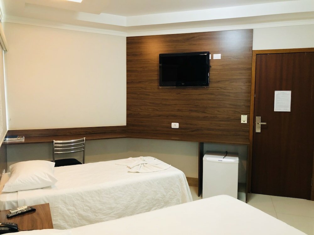 Фото Shelton Palace Hotel