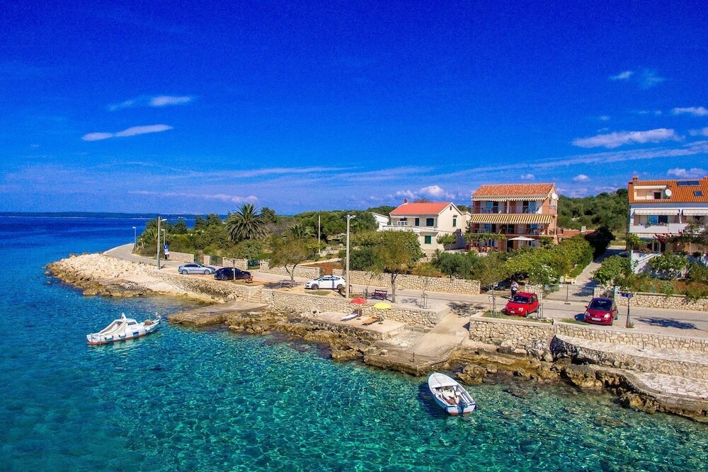 Фото Ivan - 15 m From Beach - A3 Crveni