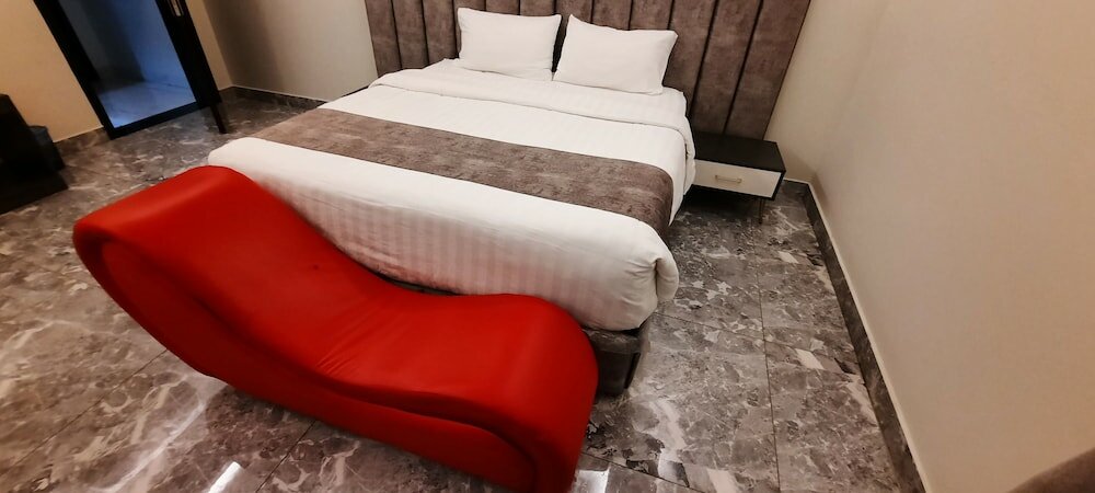 Фото Golden Joan