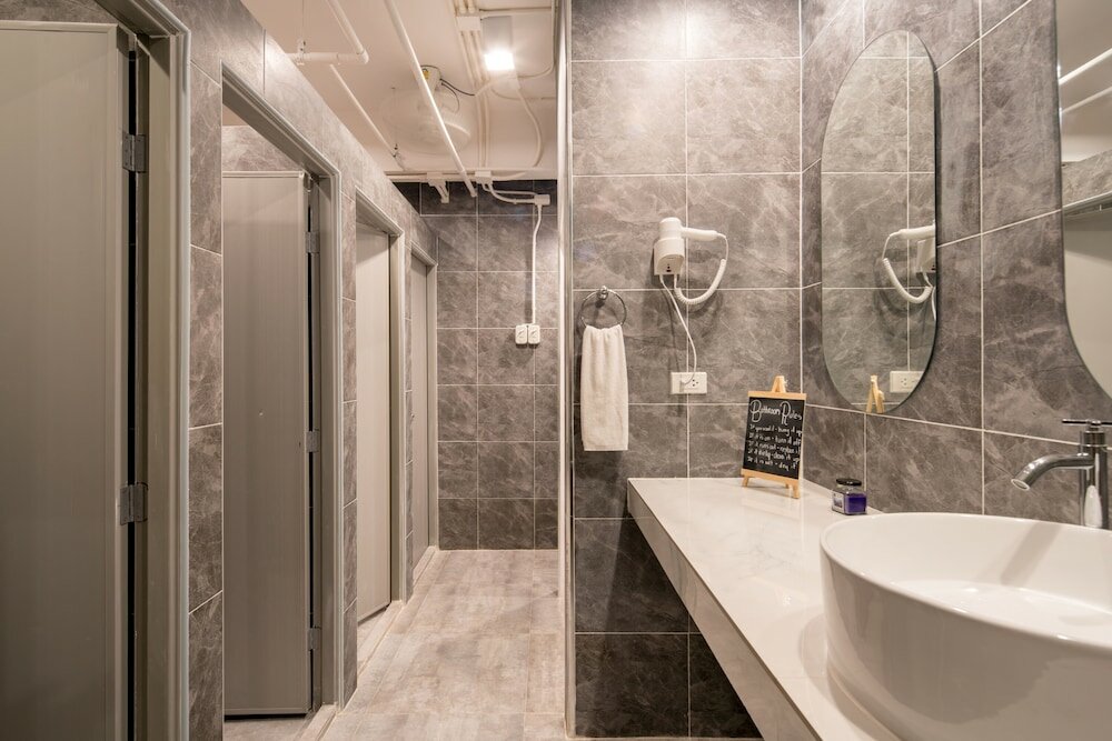 Фото Hanuman VIP Hostel