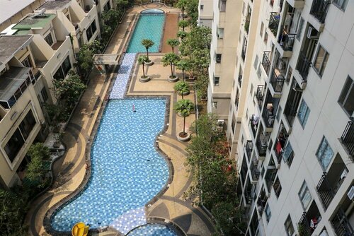Гостиница Comfort And Minimalist 2Br At Maple Park Sunter Apartment в Джакарте