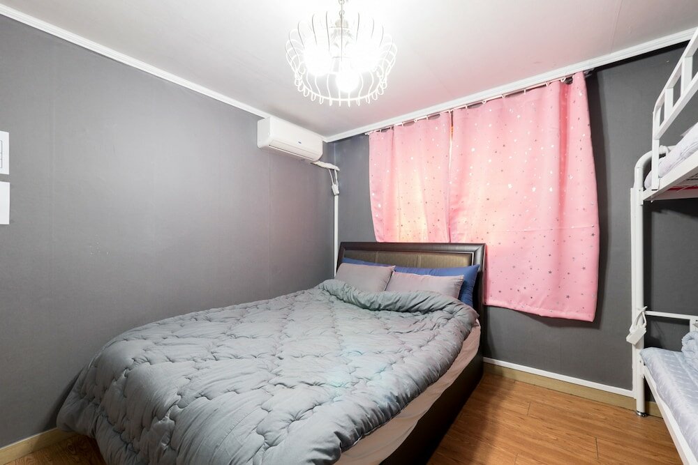 Фото Liz's House - Hostel