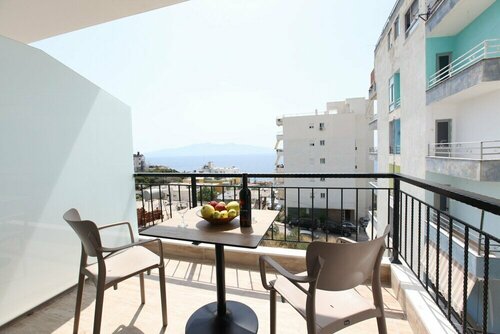 Гостиница Joanna Suites в Саранде