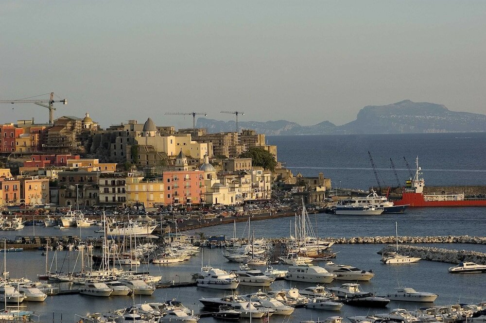 Фото Grand Hotel Serapide