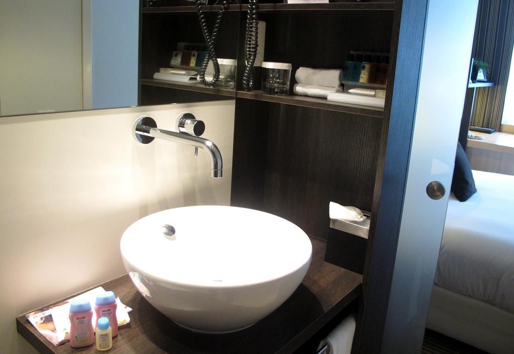 Фото Crowne Plaza Zurich