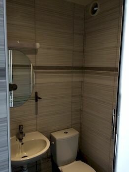 Фото Hôtel Azur Montmartre