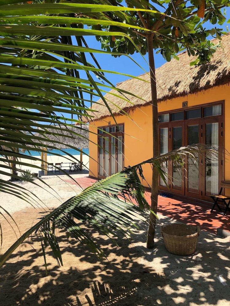 Фото Ocean Beach Hostel