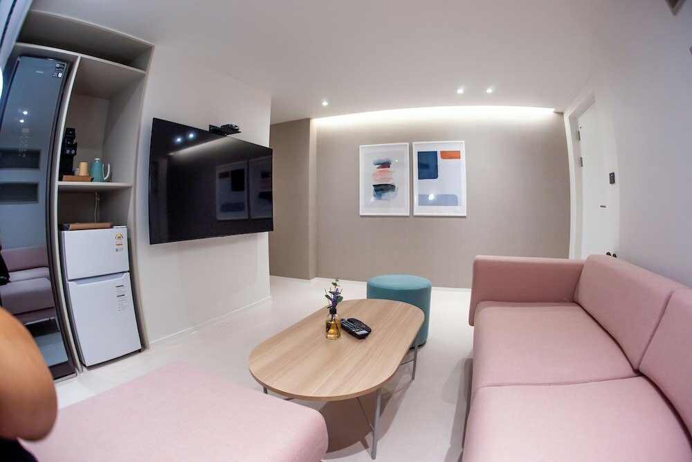 Фото Hotel Yam YeonSan