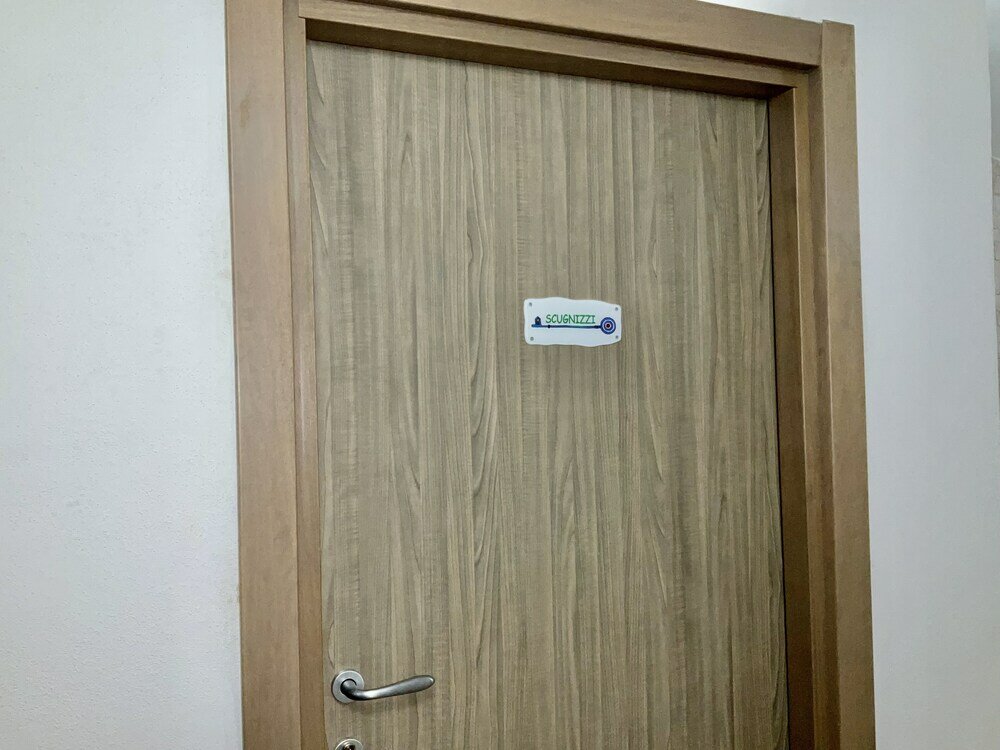 Фото A Room de Scugnizzi