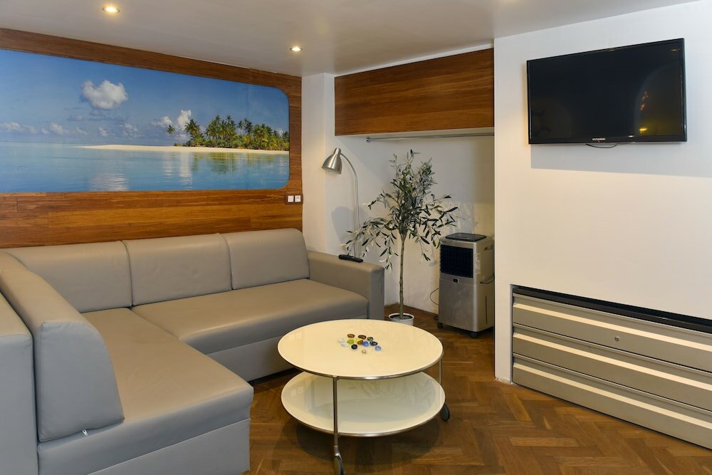 Фото отеля 5