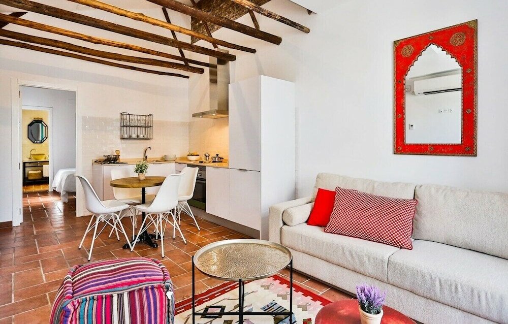 Фото Apartamentos Puerta Sevilla De Cordoba