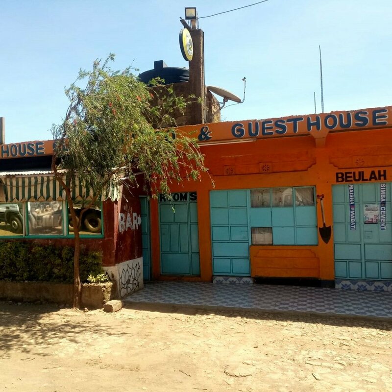Гостиница Acaliputo Guest House