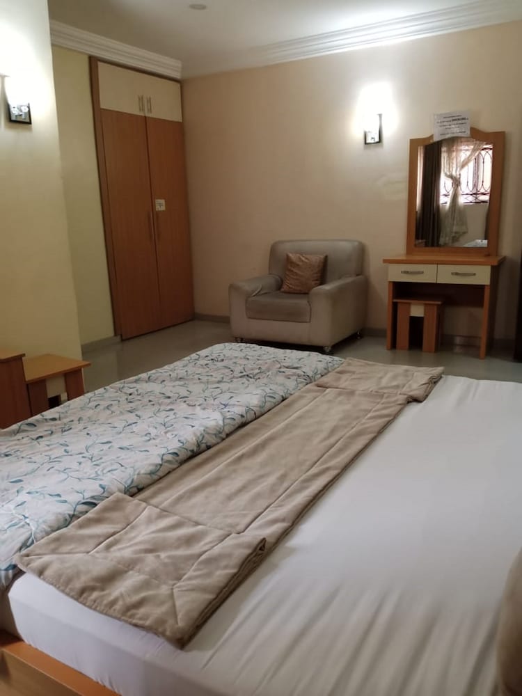 Фото Gyeuti Citi Hotel and Suites