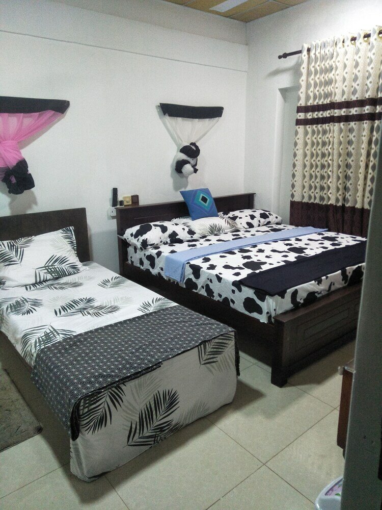 Фото Barthiya Tourist Guest