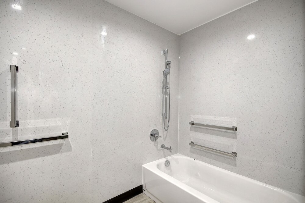 Фото Wyndham Garden Sacramento Airport Natomas