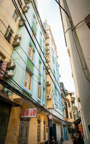 Гостиница Khach san Phuong Dong в Ханое