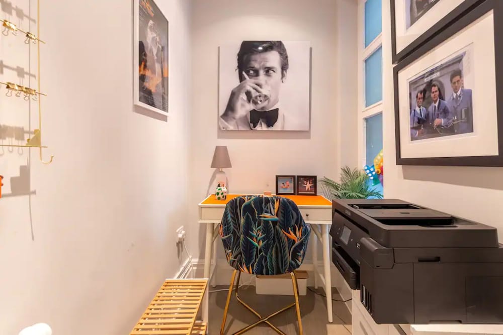 Фото Bright and Stylish 2 Bedroom Flat in Chiswick