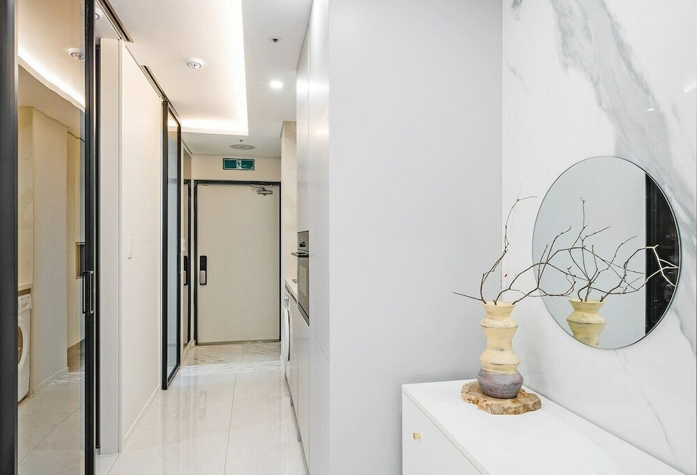 Фото Seocho Intoraon Hotel and Residence