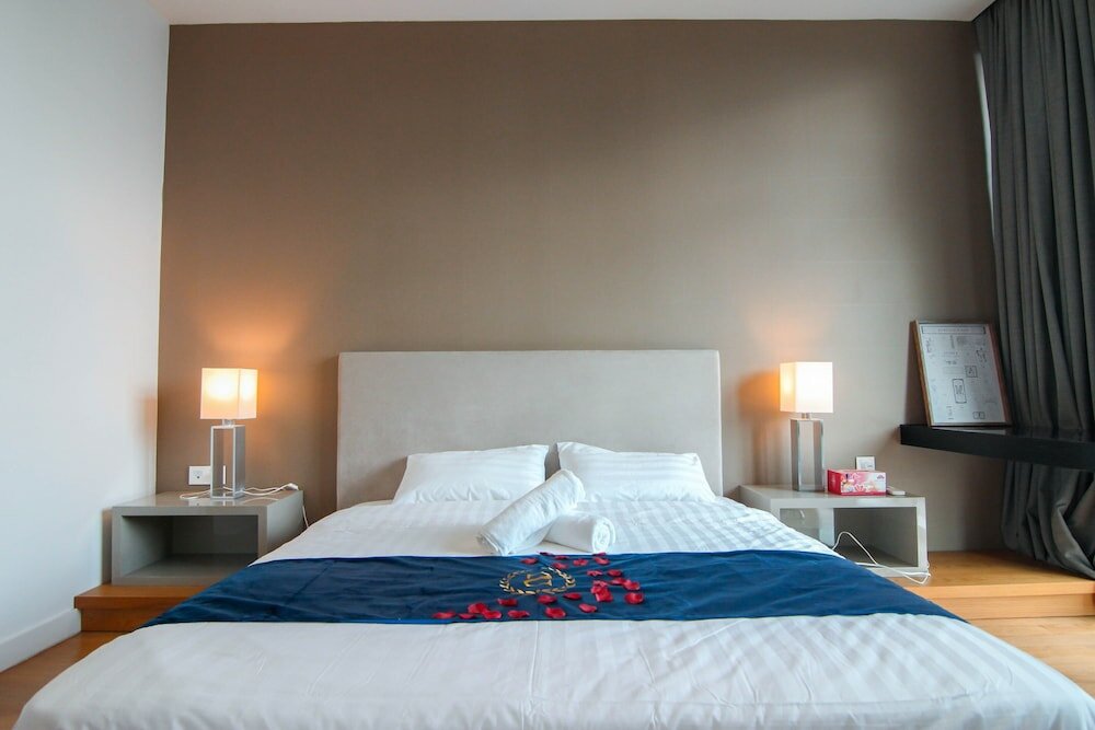 Фото Platinum Suites by Skybay