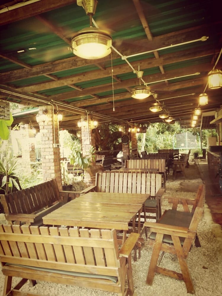 Фото The Roots Eco Resort