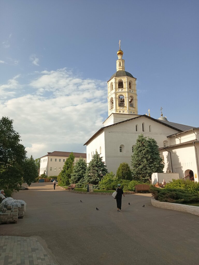 Монастырь Свято-Пафнутьев Боровский мужской монастырь, Боровск, фото