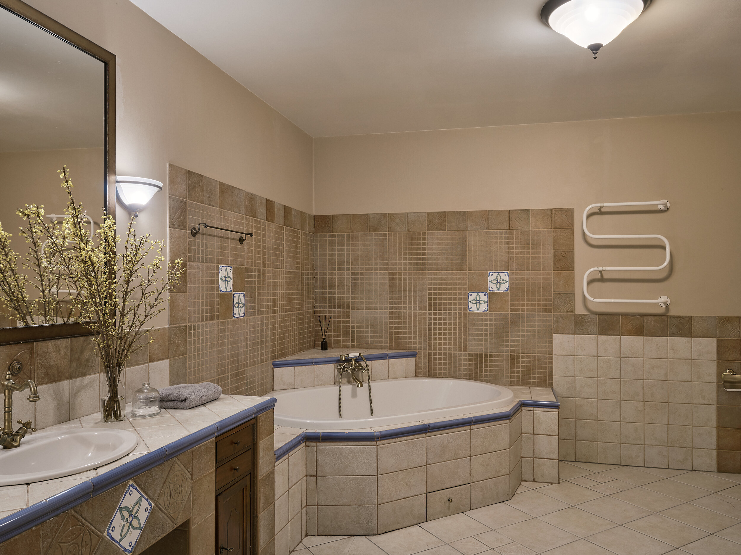 Фото Liphart House