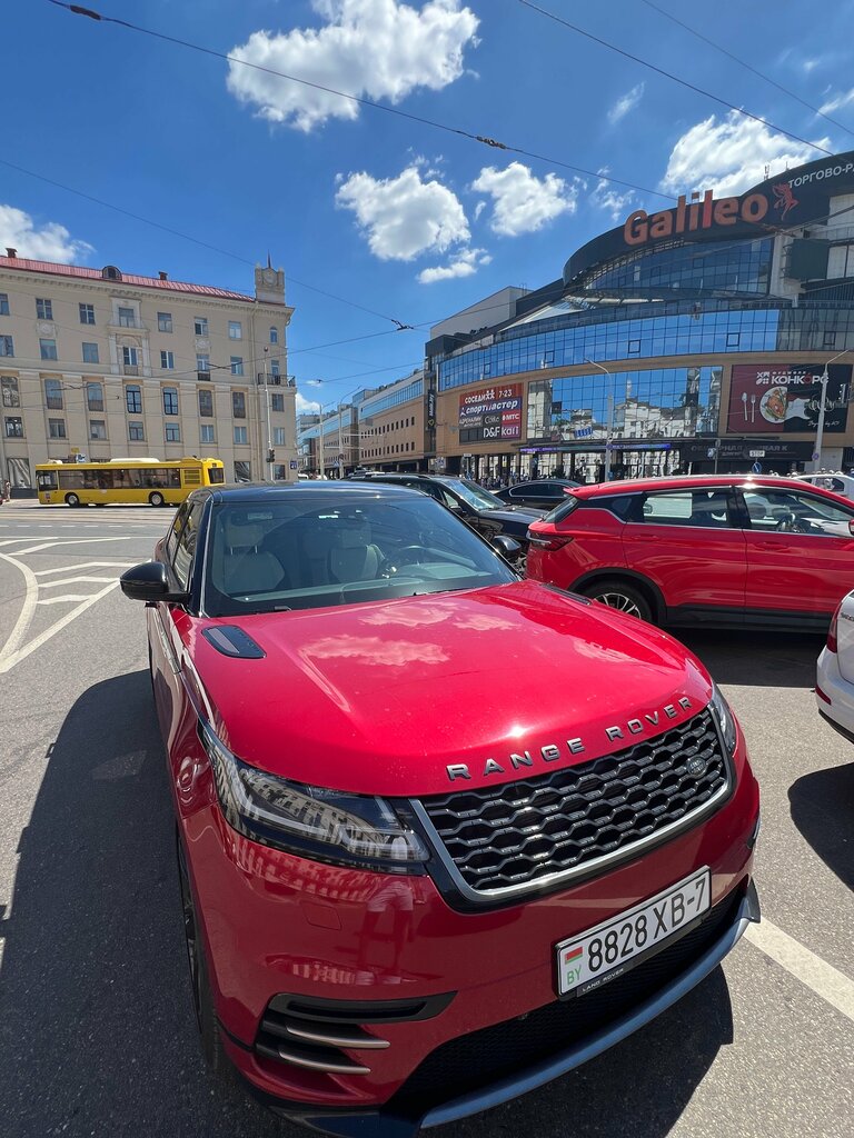 Прокат автомобилей LiveToDrive, Минск, фото