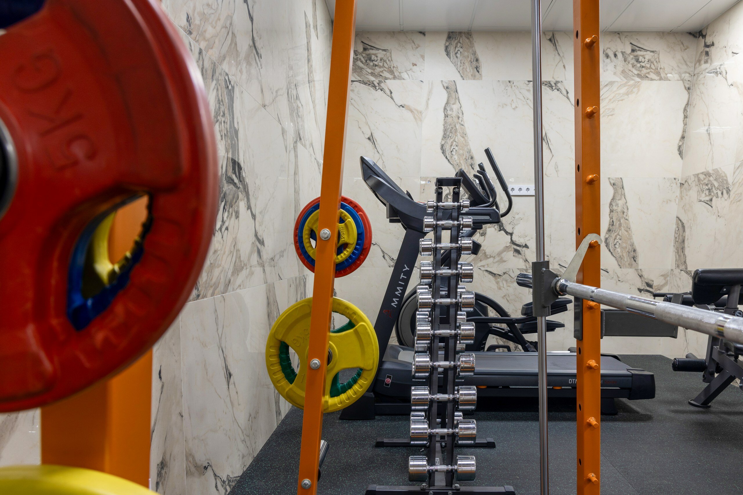 Фото Red Wood by Provence