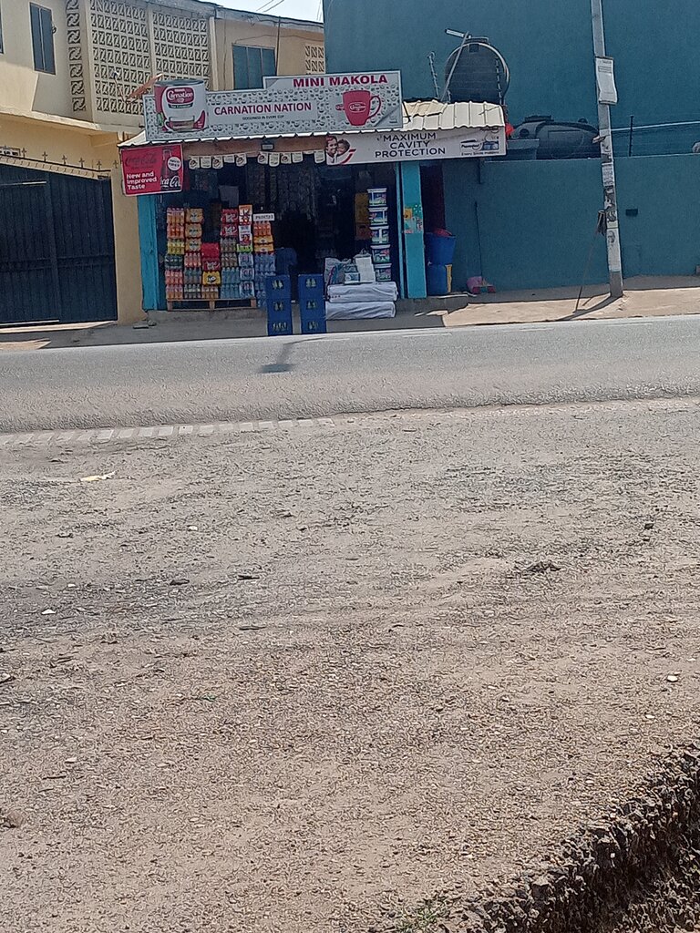 Supermarket Mini makola, Accra, photo