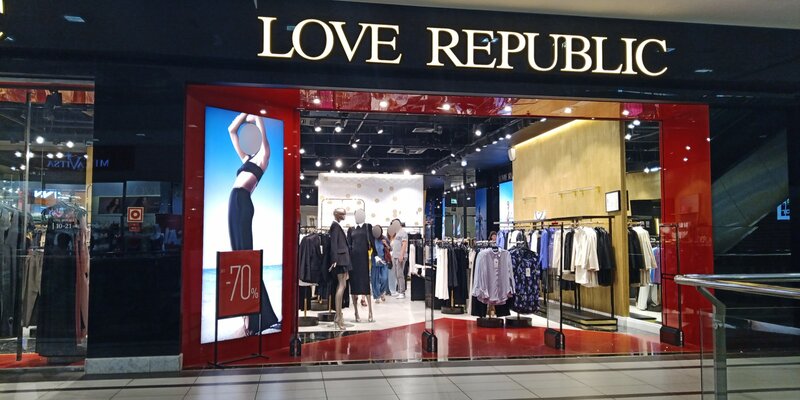 Love hotsell republic clothing