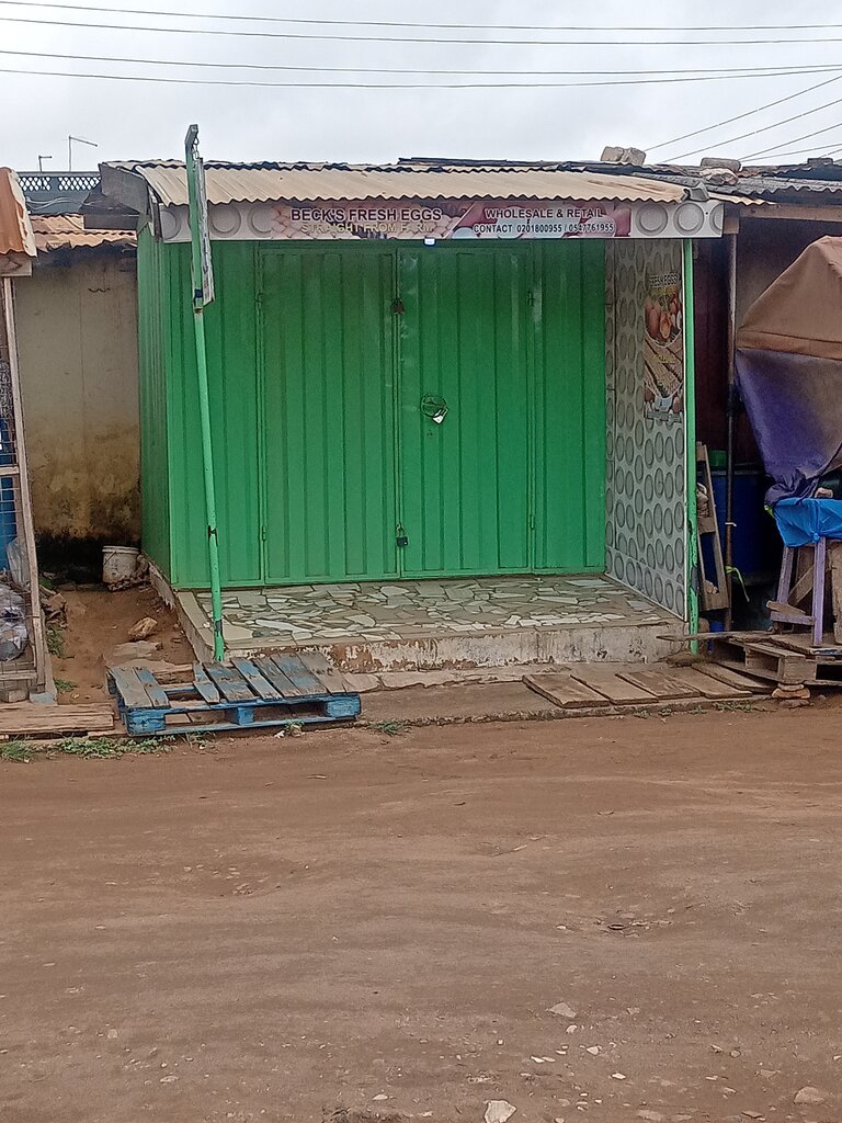 Egg and poultry meat Beck's fresh eggs, Accra, photo
