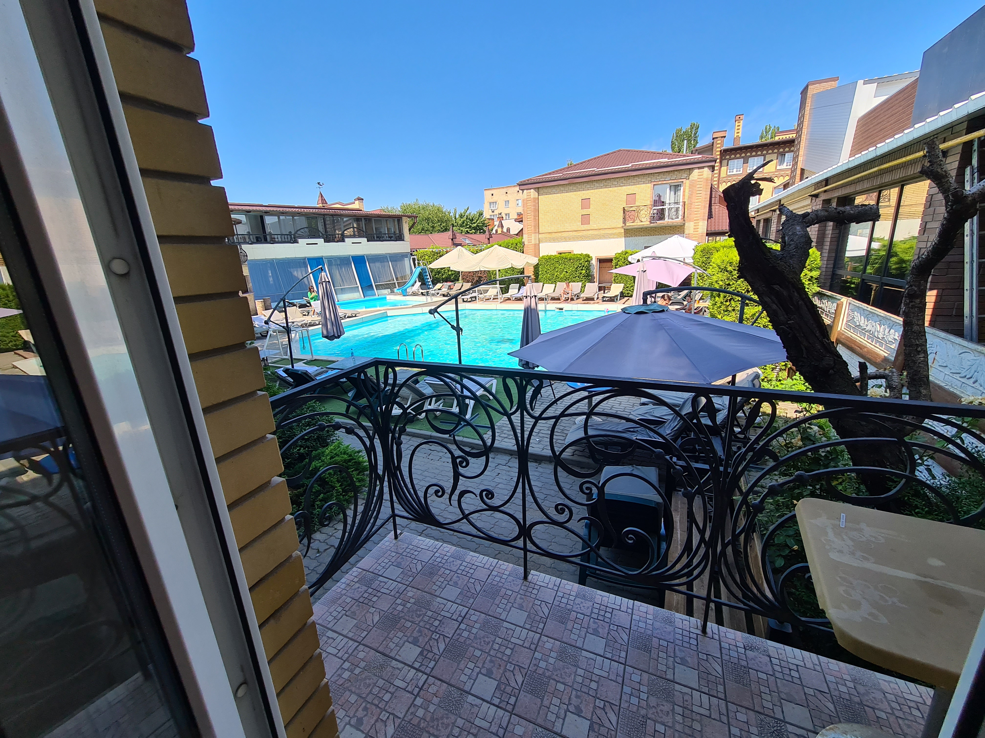 Фото Маликон