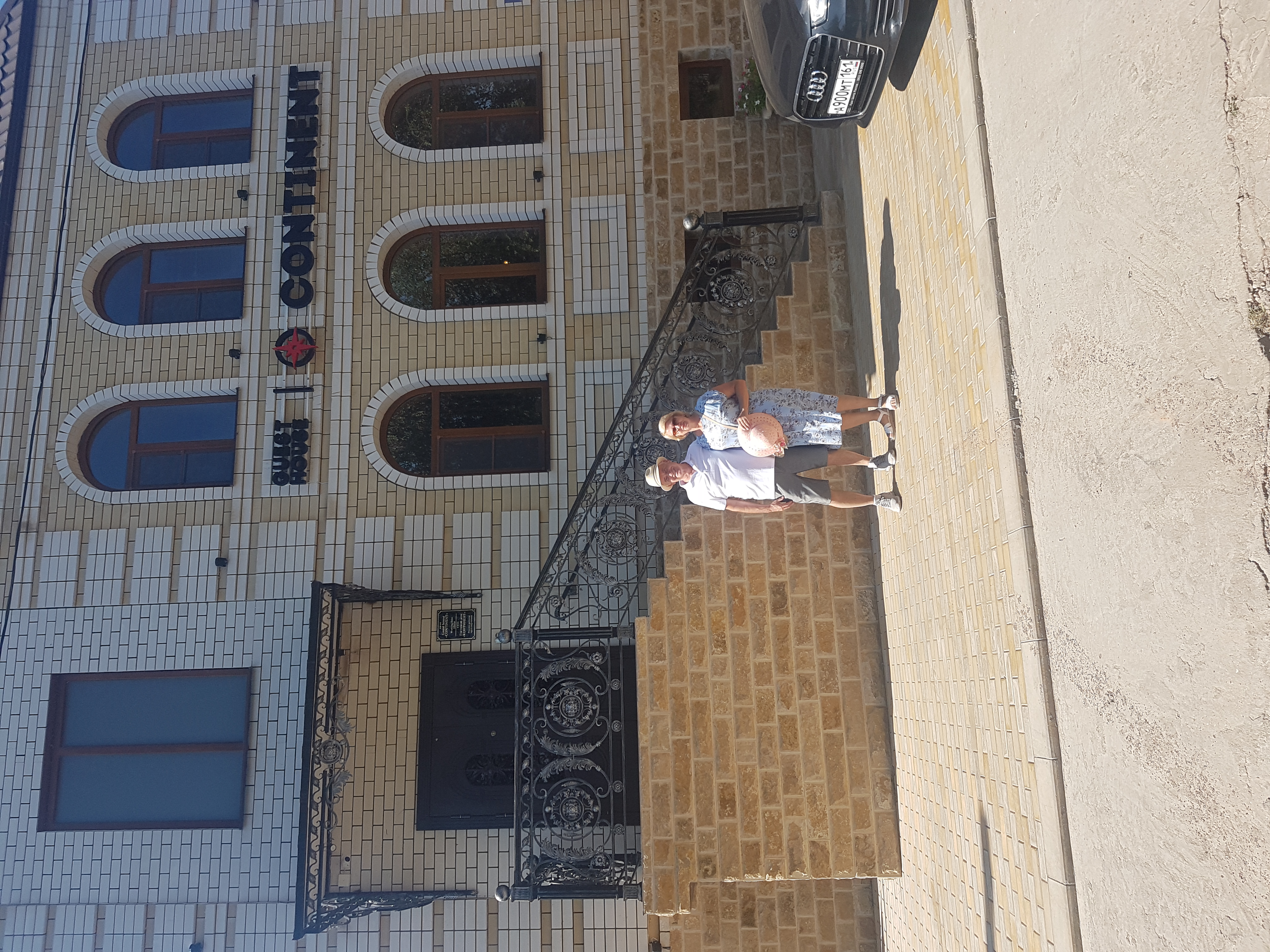 Фото Континент