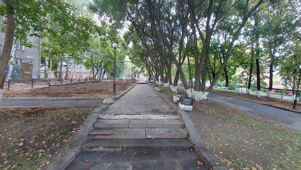 ميدان Boulevard them. A. V. Voskresensky ، إيجيفسك، صورة