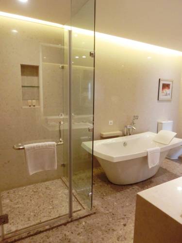 Фото Pearl River International