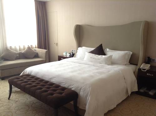 Фото Shenzhen Shuidu Holiday Hotel