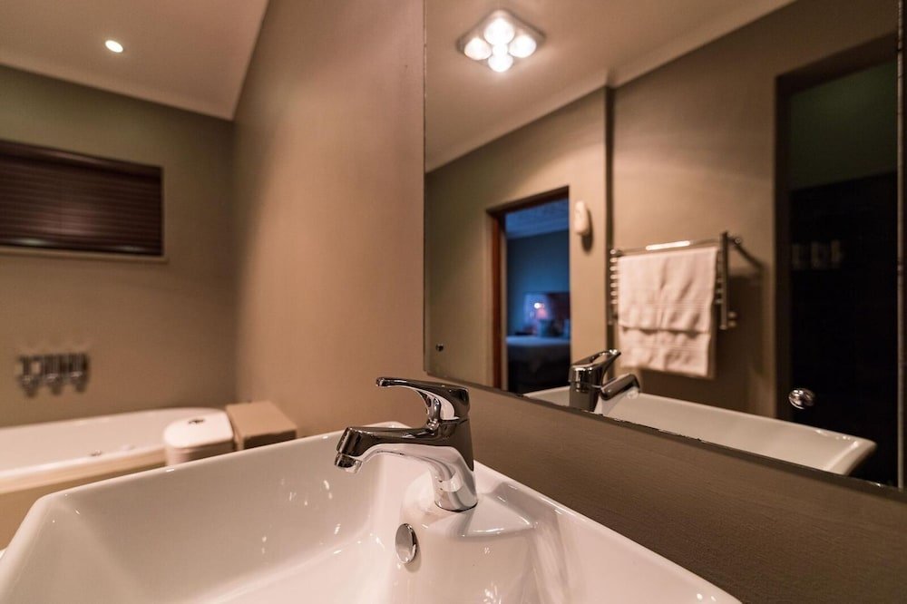 Фото About Guest Lodge