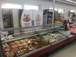 Sayanskiy Broiler (Tsimlyanskaya street, 3А), carne de aves y huevos