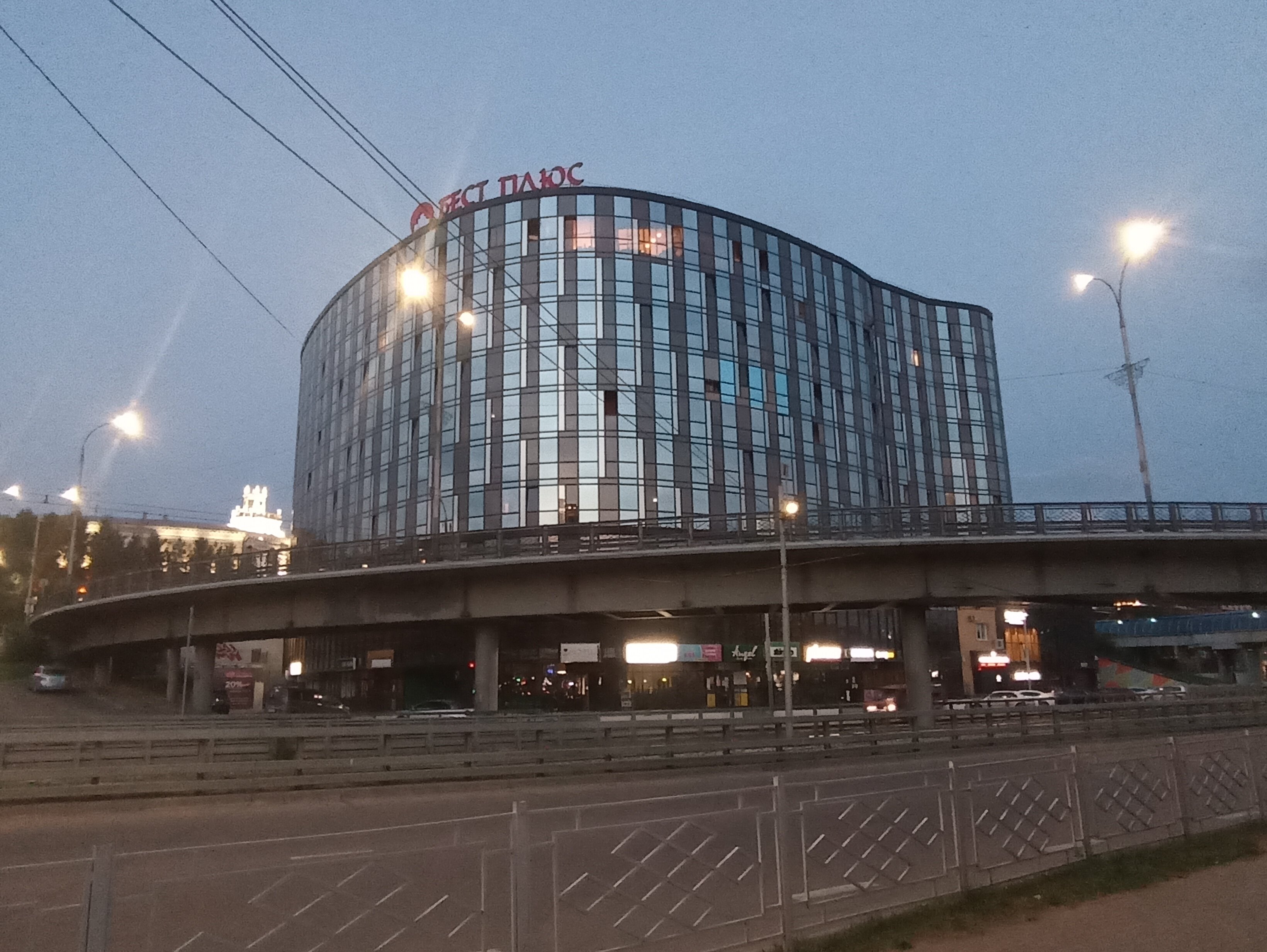 Фото отеля 2