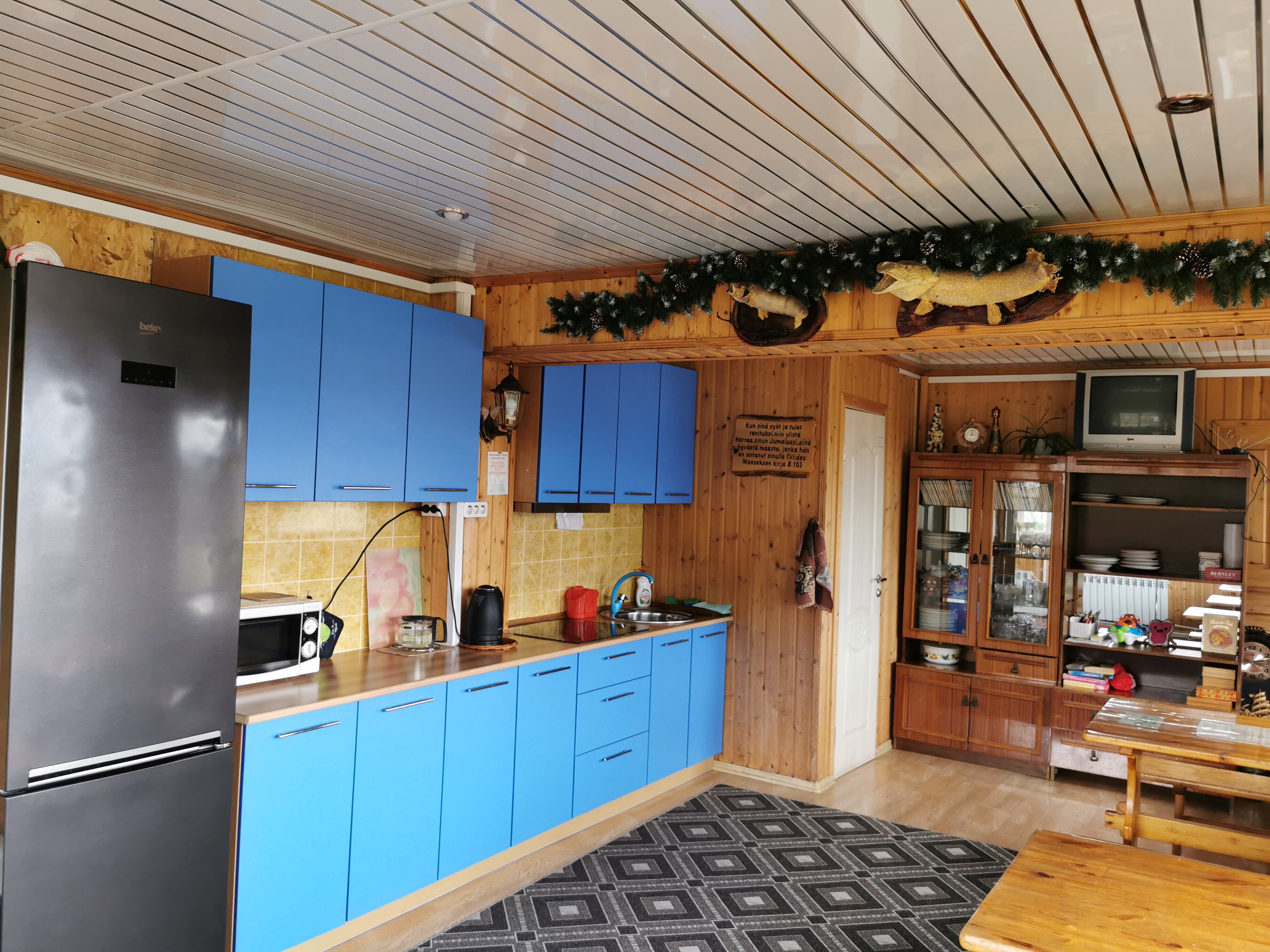 Фото Дом у озера Хюмпелянъярви