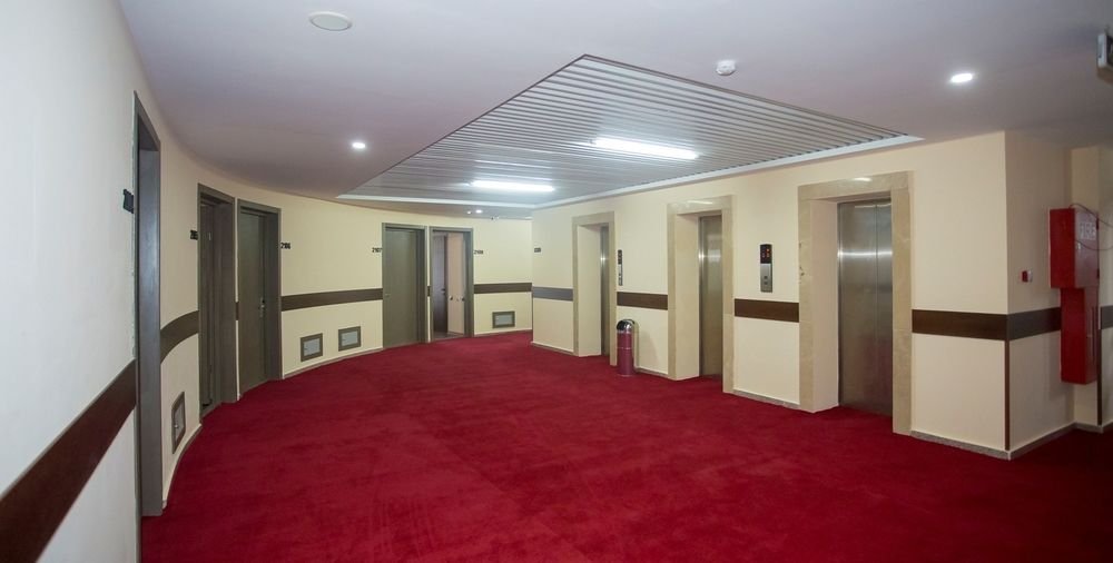 Фото Hotel Corner Inn