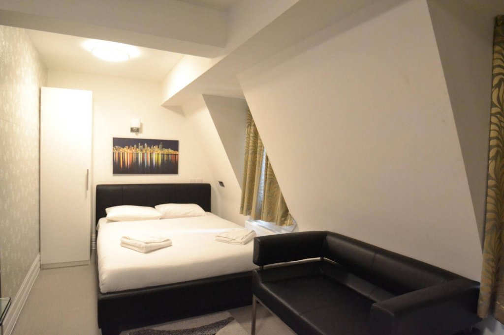 Фото Paddington Apartments