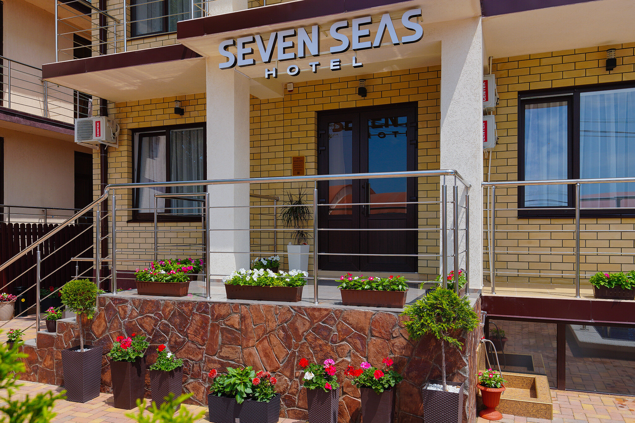 Фото M&L Seven Seas 