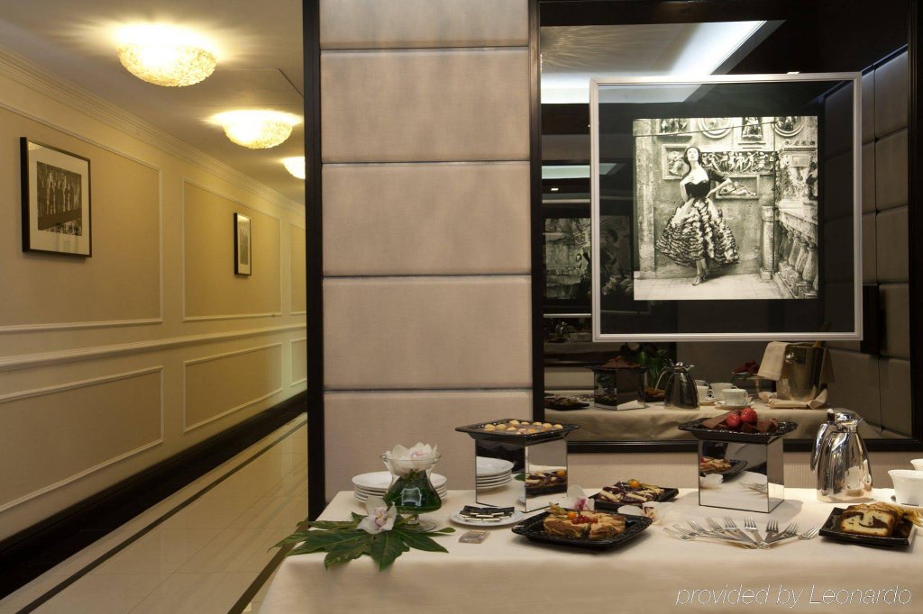 Фото Baglioni Hotel Regina Rome