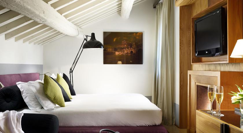 Фото Mario de' Fiori 37 Luxury Suites