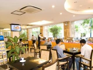 Фото Dong Kinh Hotel