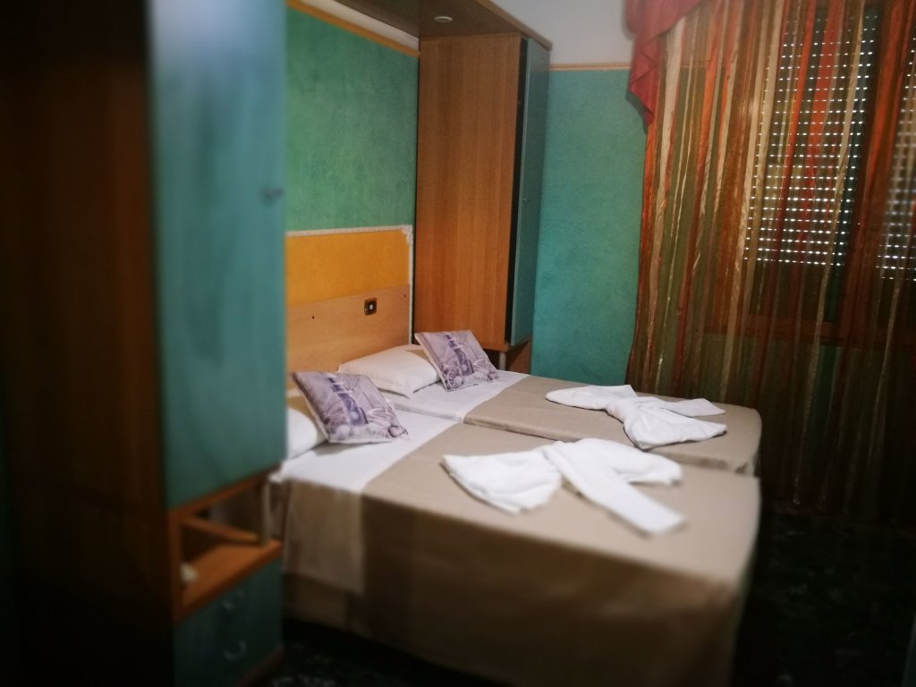 Фото Hotel Maria